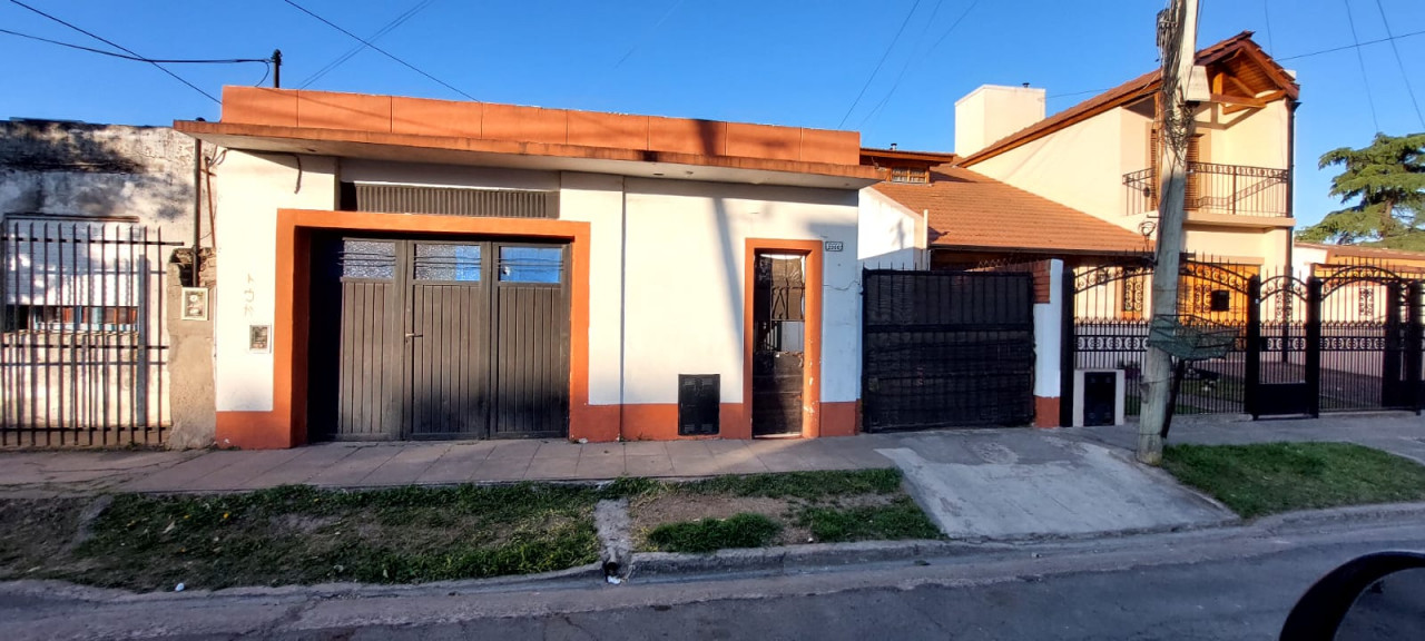 3 casas en San Miguel