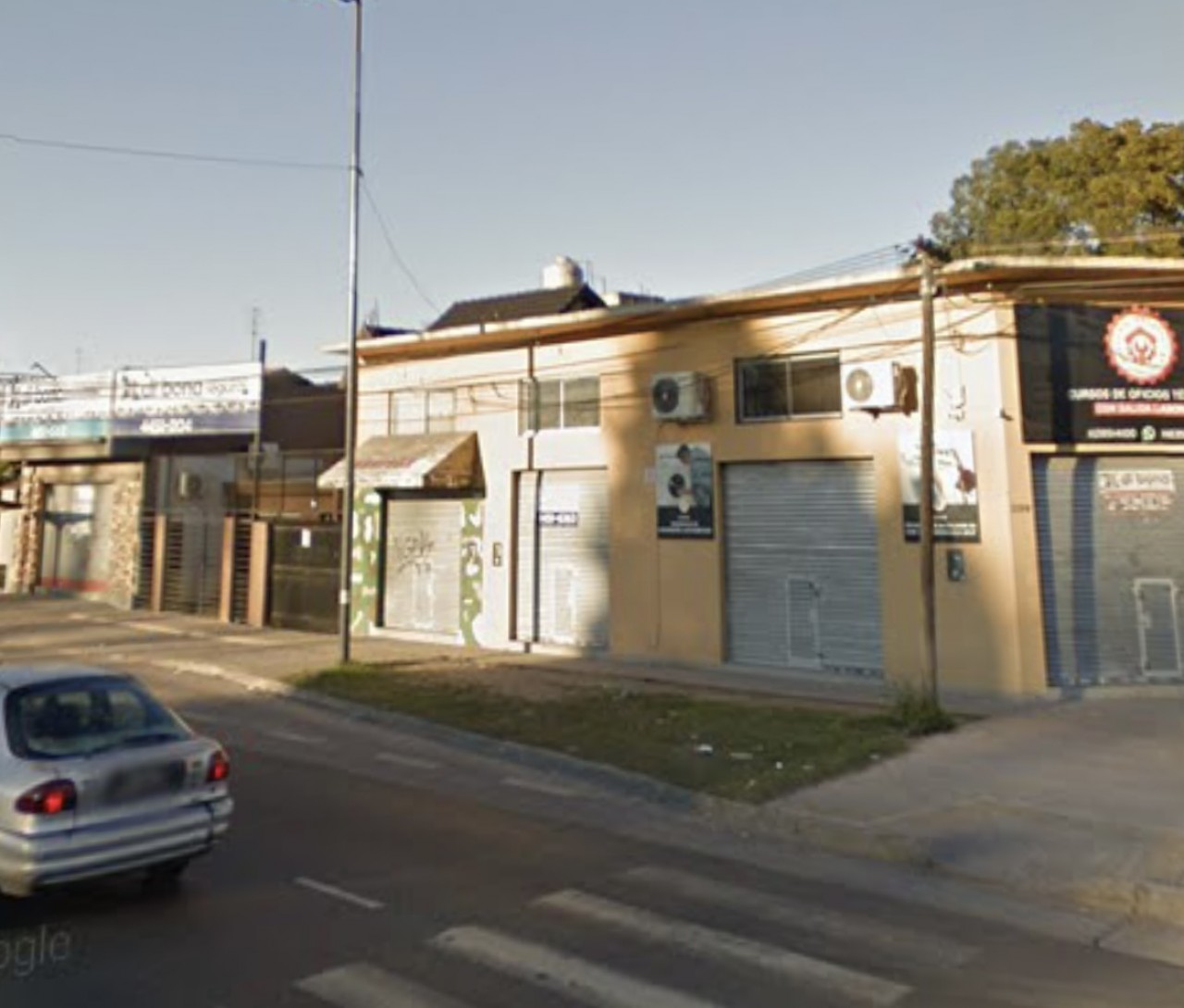 LOCAL - AV. PTE ILLIA AL 3300 - ESQ ITALIA - SM